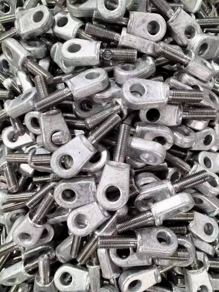 electric fitting for insulator